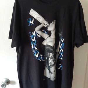 (3) Men's Too Many Loose Strings T-shirts large